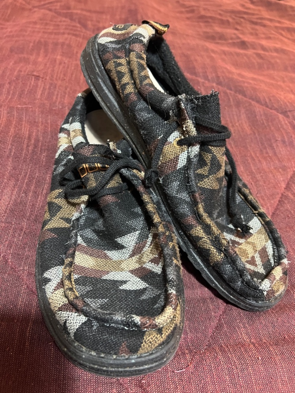 Hey Dude Wally shoes in the Caravan pattern size 14